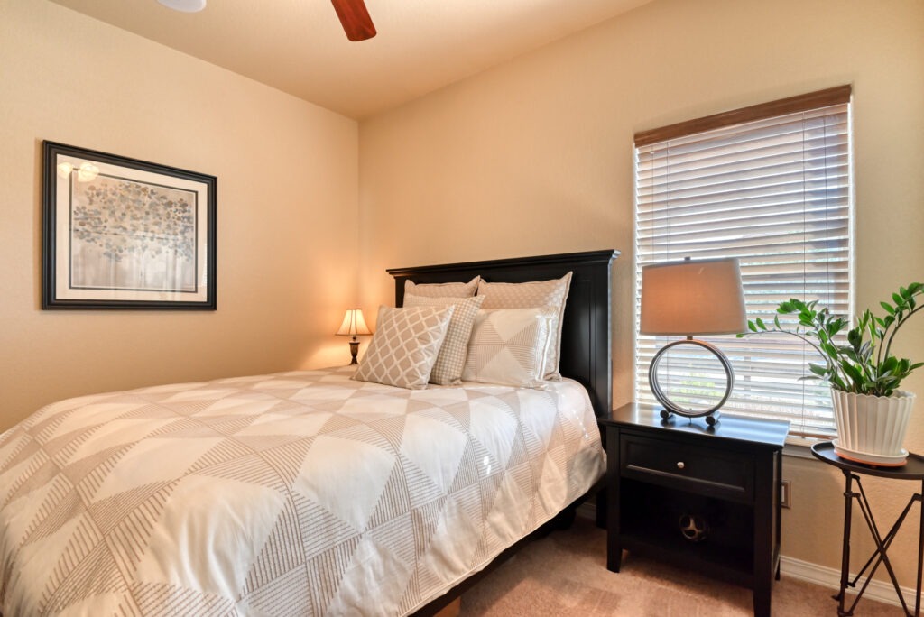 Cascading Spring Cir 34