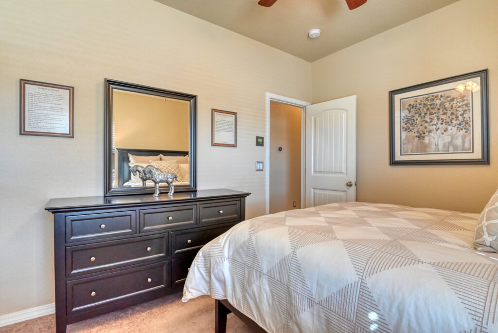 Cascading Spring Cir 35