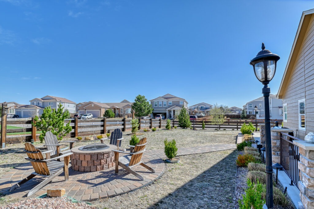 Cascading Spring Cir 9