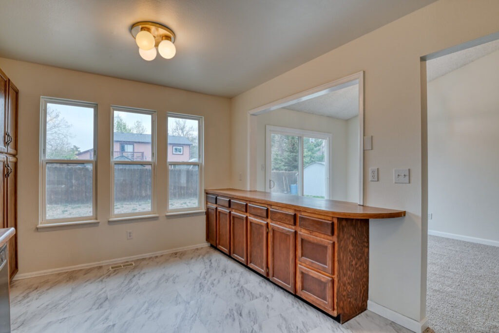 Meadowwood Pl Int 13