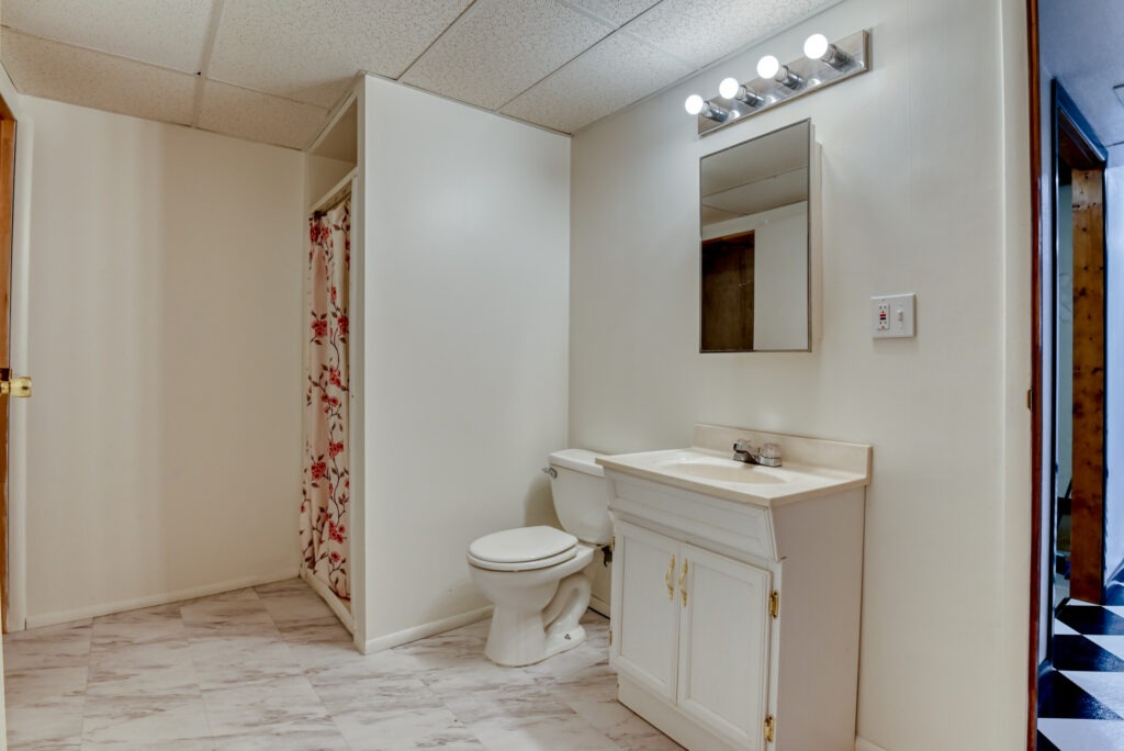 Meadowwood Pl Int 46