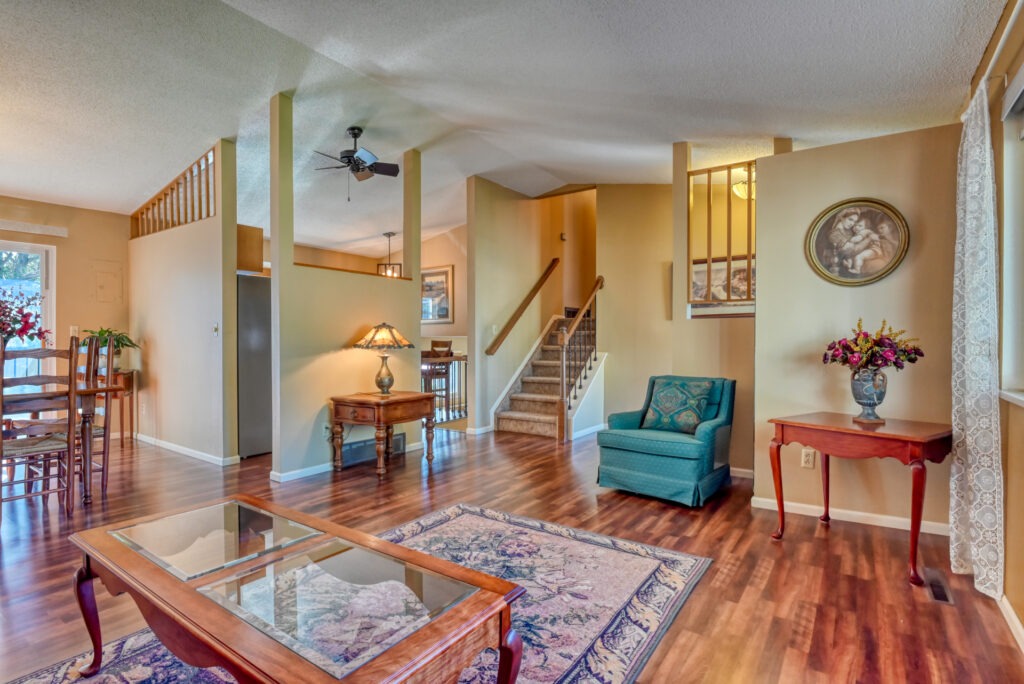 Robidoux Cir 14