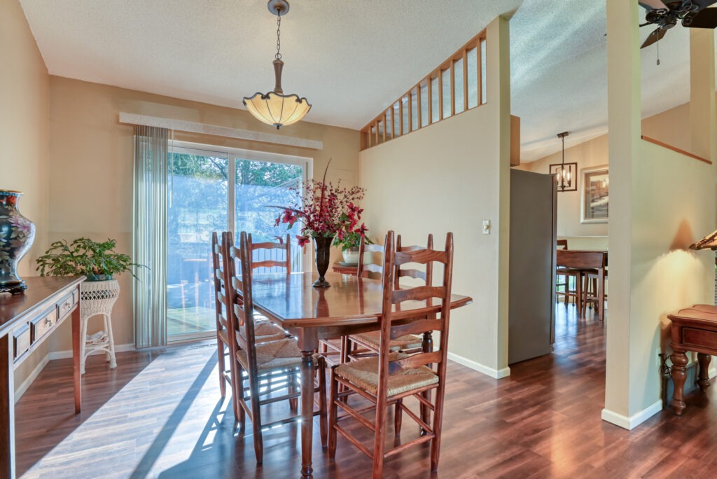 Robidoux Cir 16