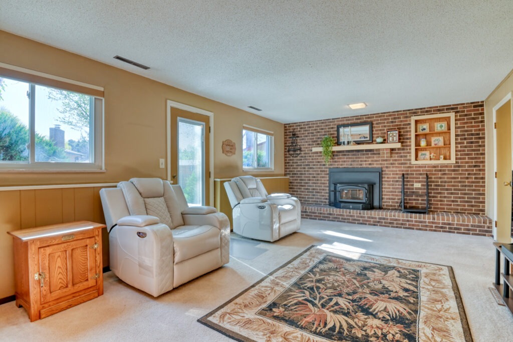 Robidoux Cir 24
