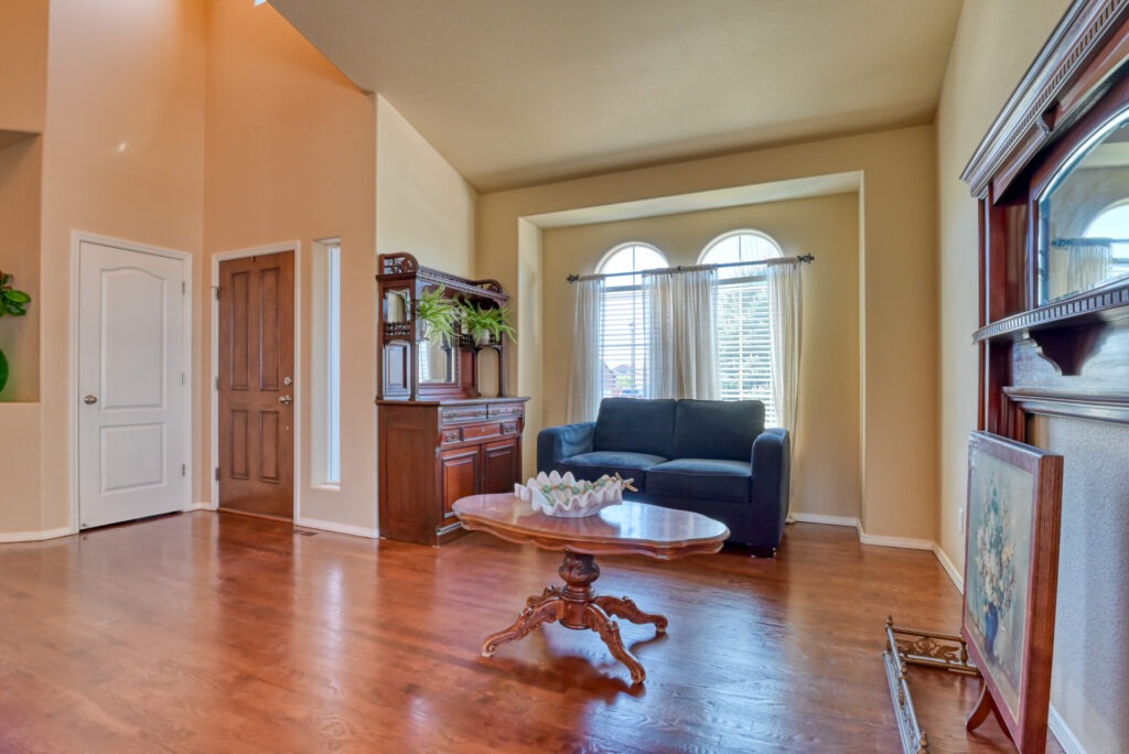 Desert Wind Dr 13
