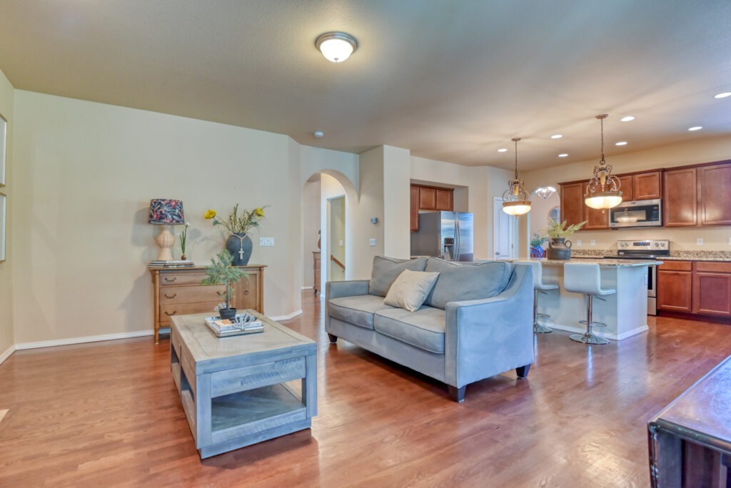 Desert Wind Dr 25