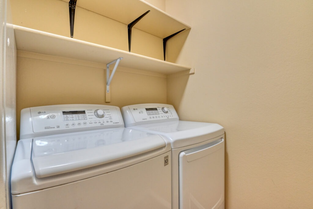 Desert Wind Dr 38