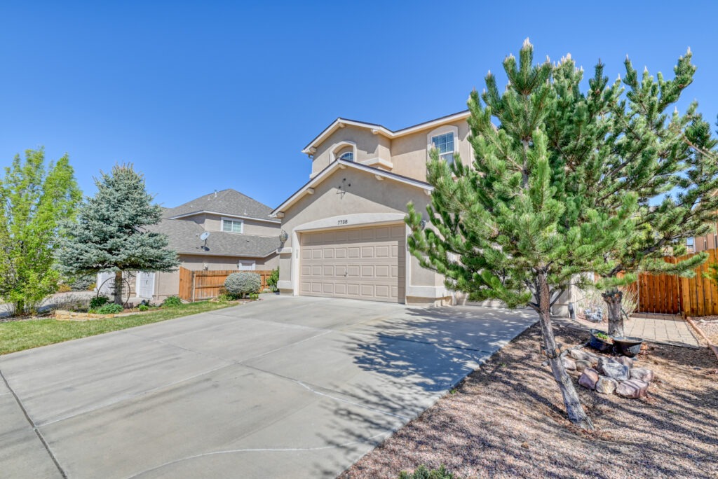 Desert Wind Dr 5