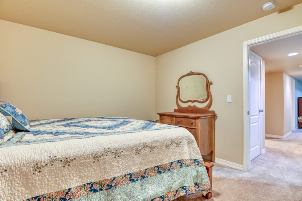 Desert Wind Dr 52