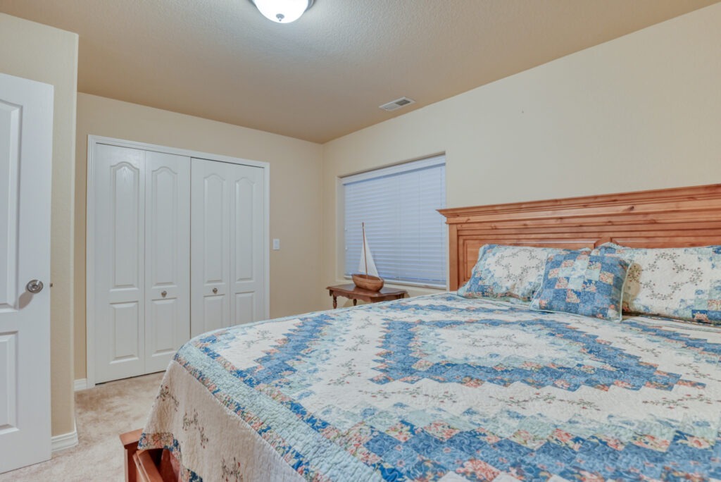 Desert Wind Dr 53