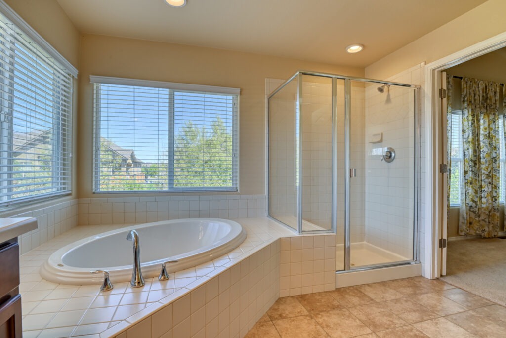 Desert Wind Dr 62