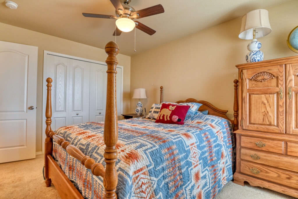 Desert Wind Dr 65