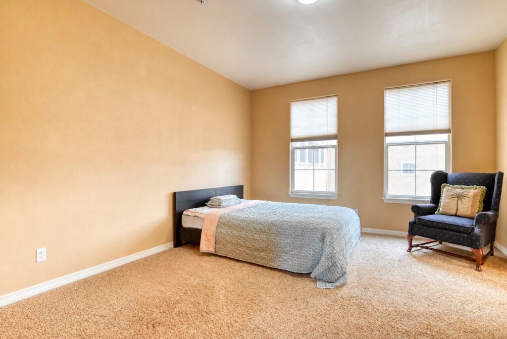 E Fountain Blvd 28