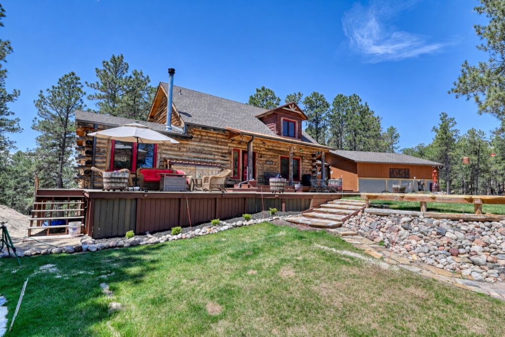 Steeplechase Dr 8