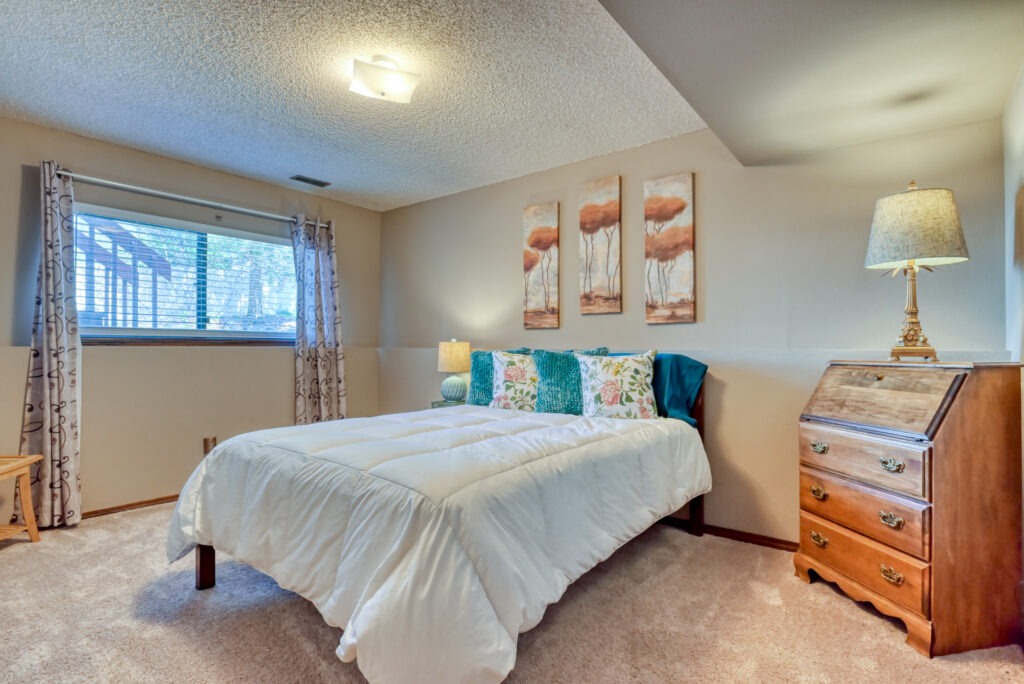 W Old Farm Cir 52