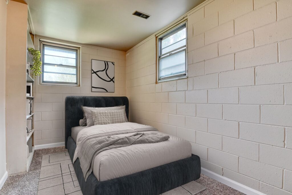 Casden Circle 32
