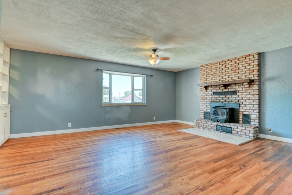 Poplar Ave 12