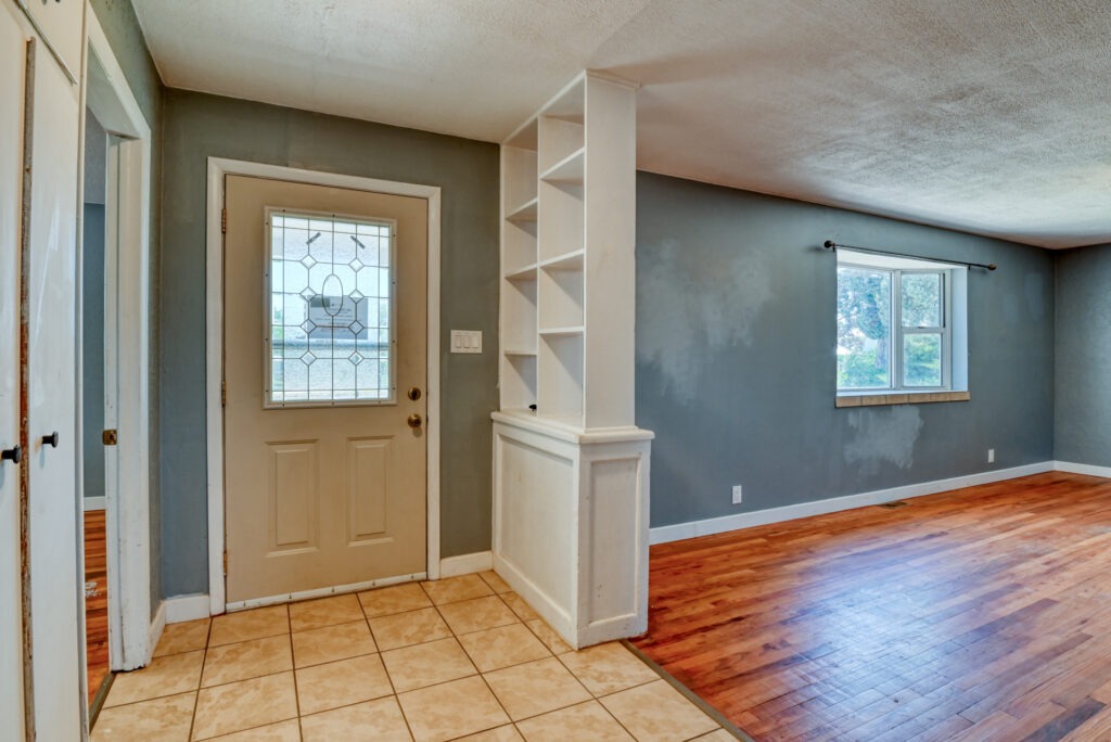 Poplar Ave 18