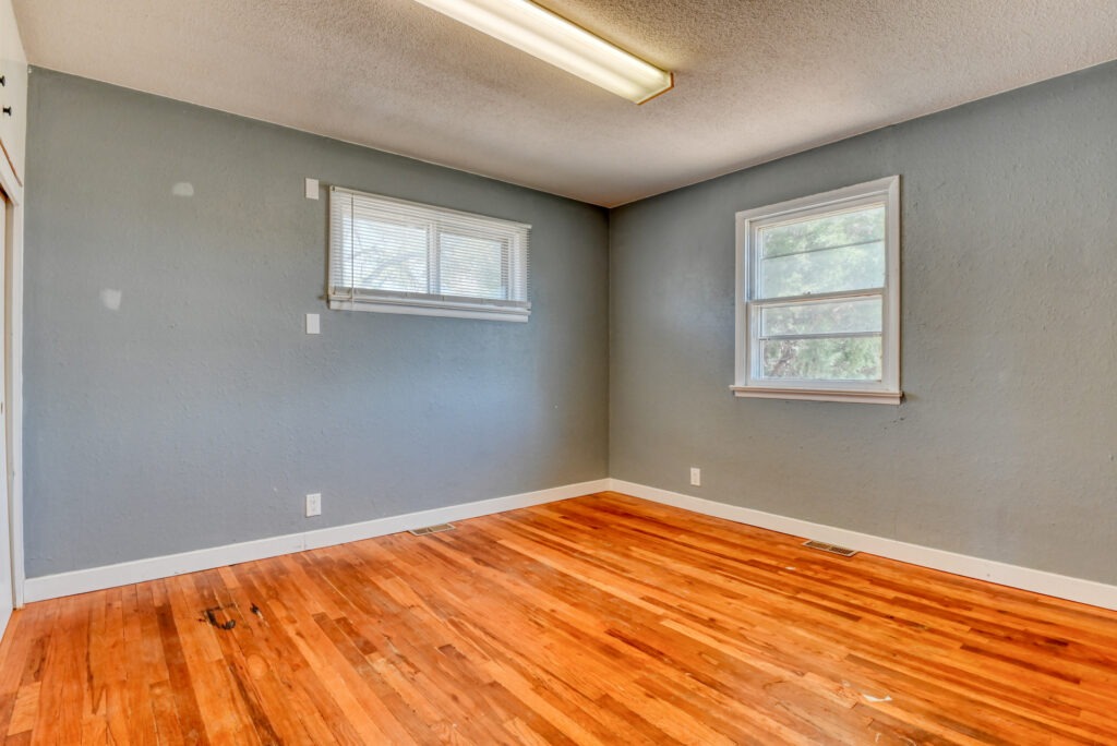 Poplar Ave 19