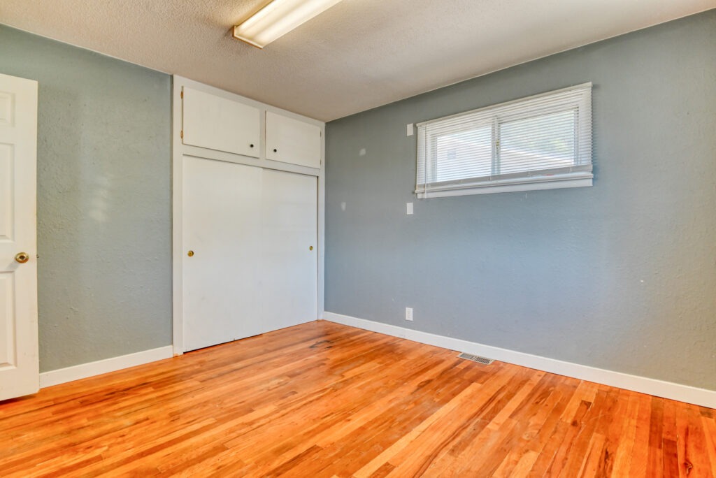Poplar Ave 20