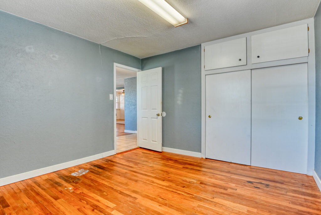 Poplar Ave 21