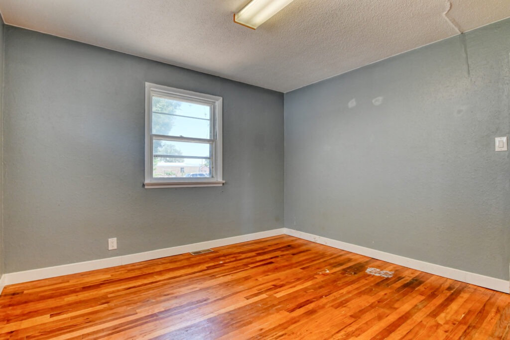 Poplar Ave 22
