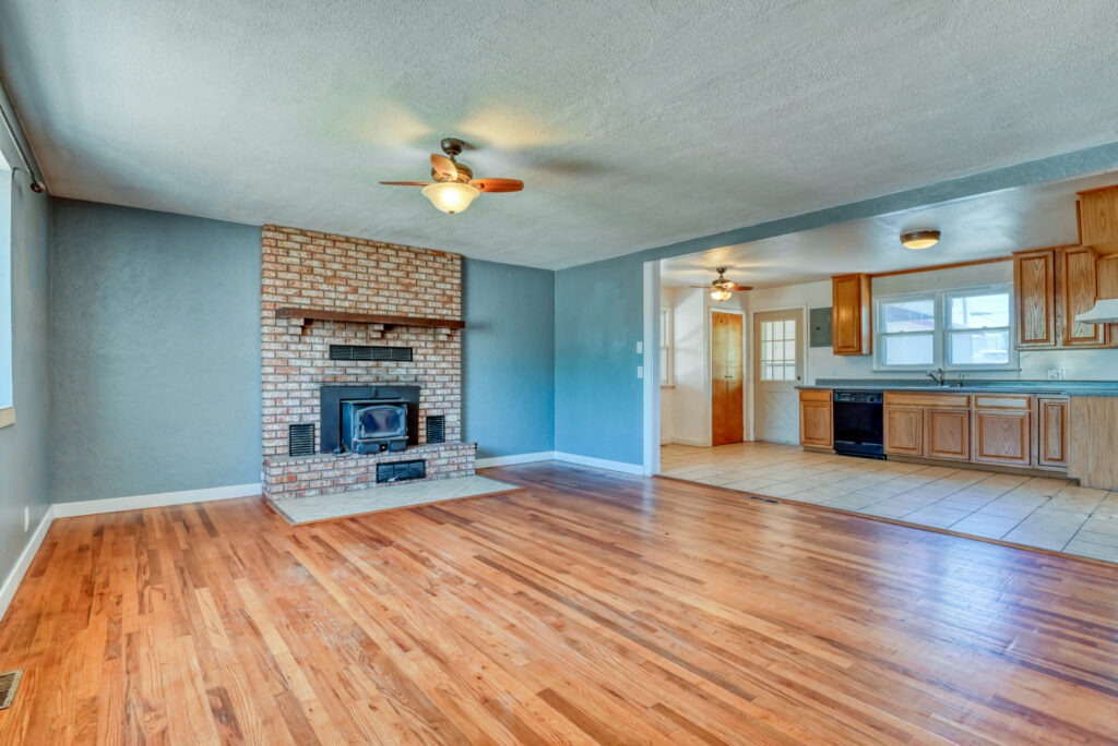 Poplar Ave 9