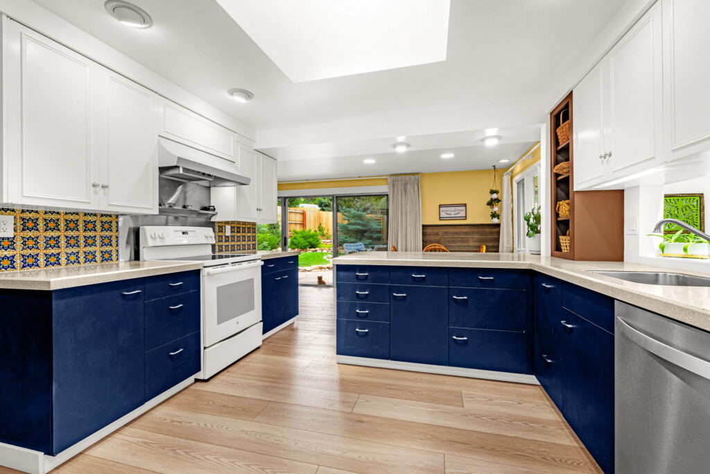 11 Web Or Mls 100120260811 3745