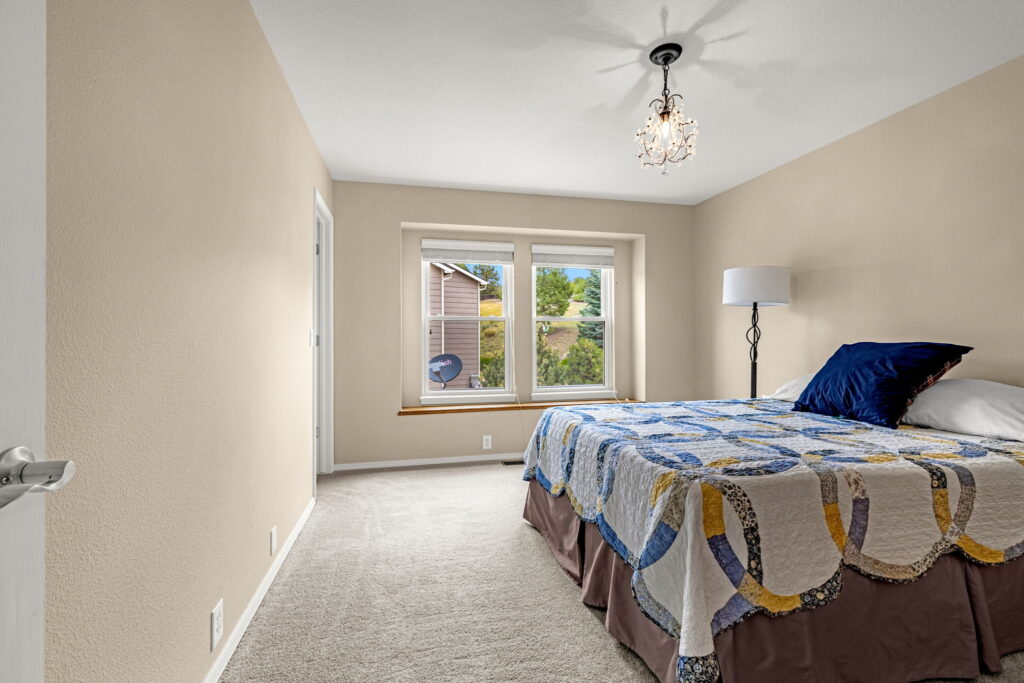 27 Web Or Mls 100120260727 0389