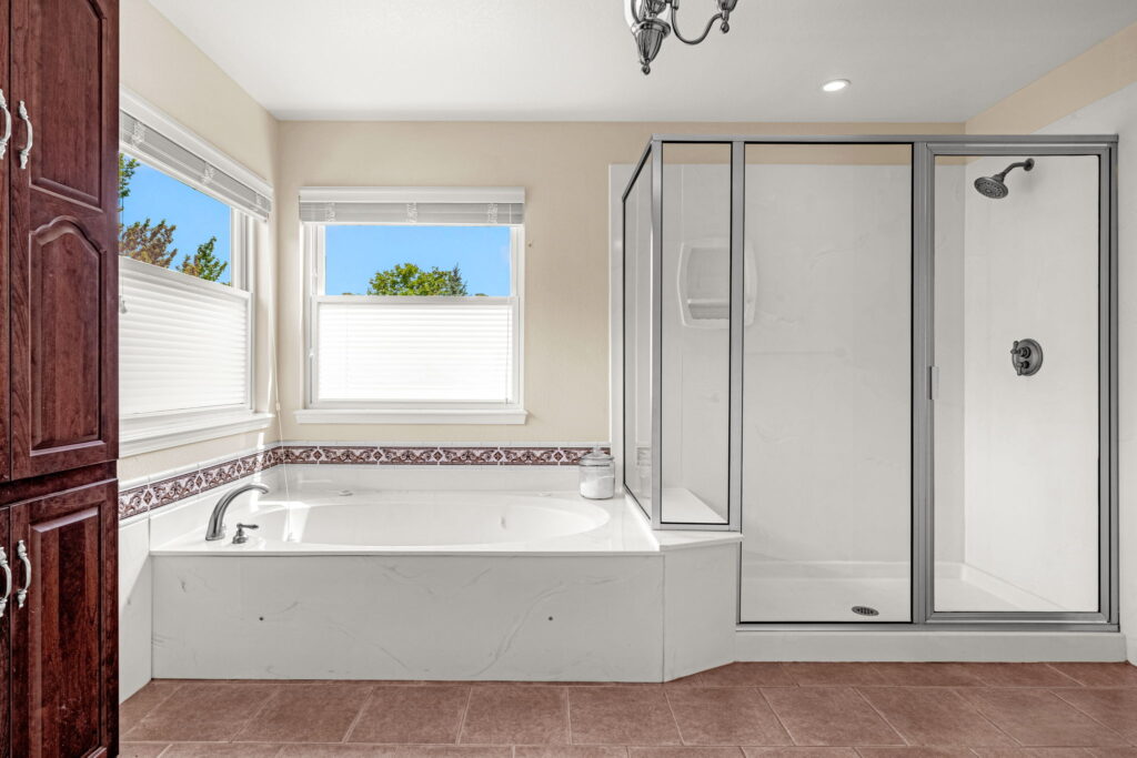 34 Web Or Mls 100120260727 0439