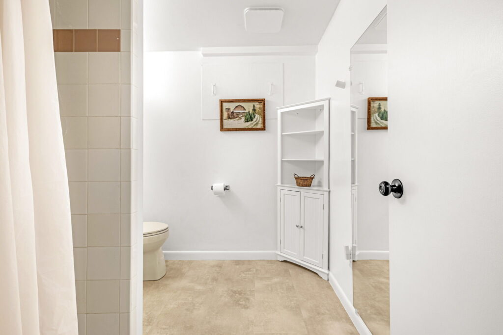 35 Web Or Mls 100120260811 3859