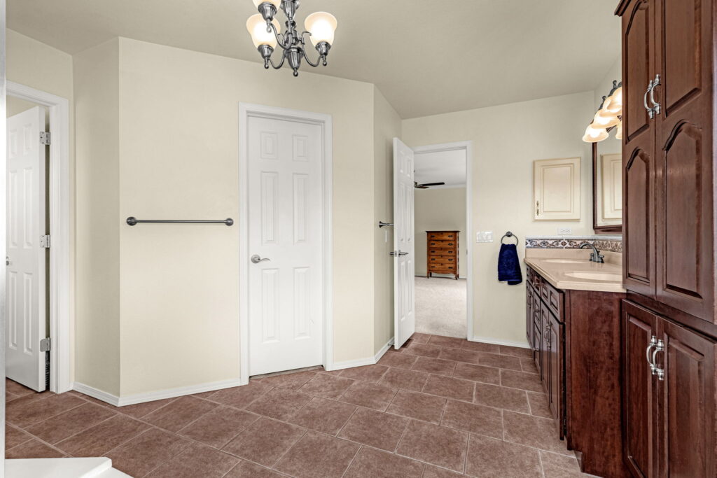36 Web Or Mls 100120260727 0449