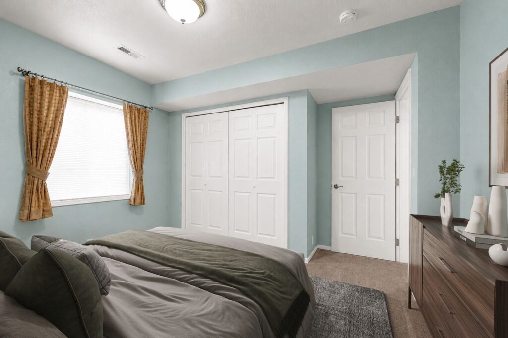 42 Web Or Mls 100120260727 0489