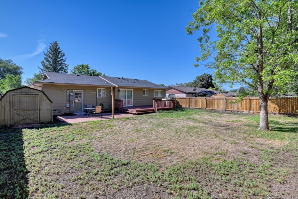 Sanderson Ave 7