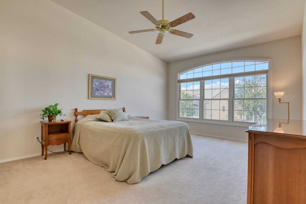 Secret Glen Grove 29