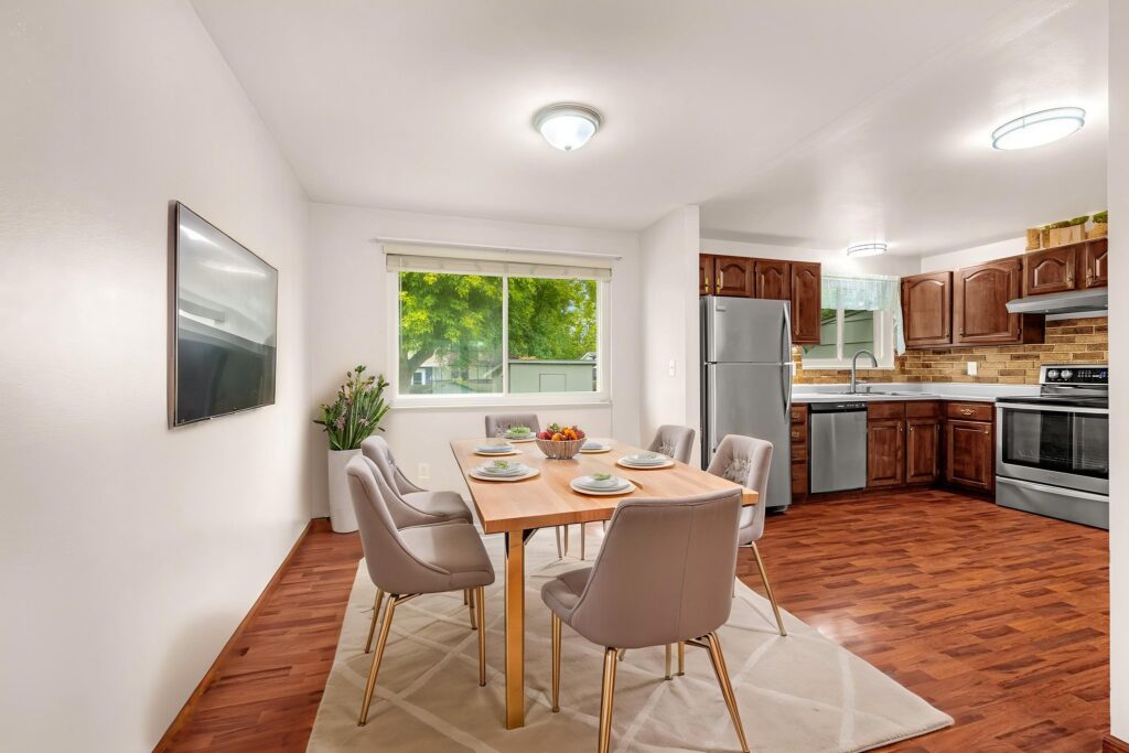 12 Web Or Mls 100120260917 0068 Virtually Staged