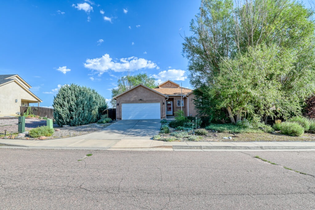 Bur Oak Lane 1