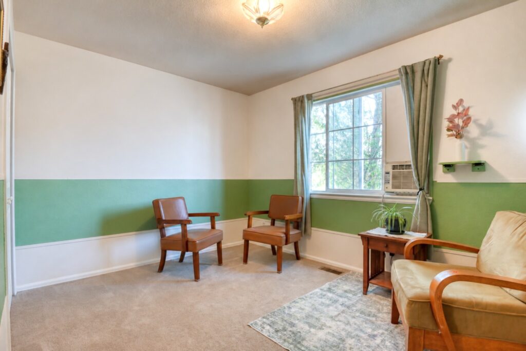 Bur Oak Lane 12
