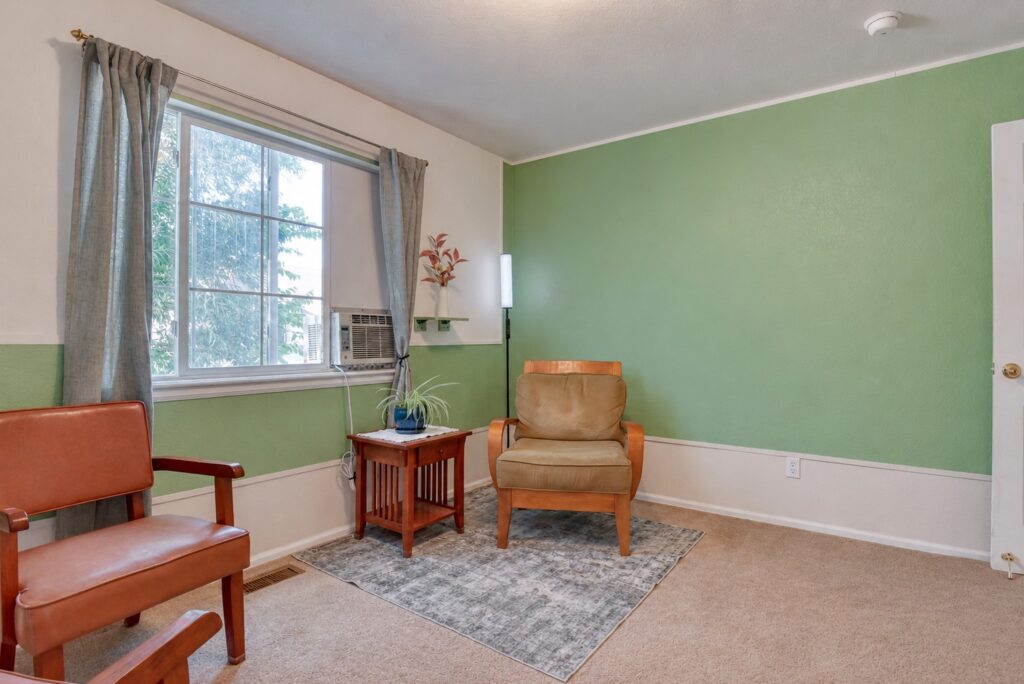 Bur Oak Lane 15