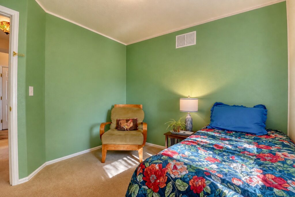 Bur Oak Lane 17