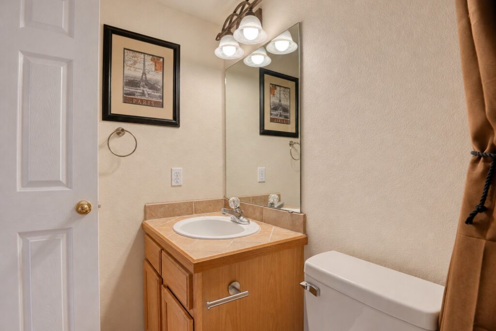 Bur Oak Lane 22