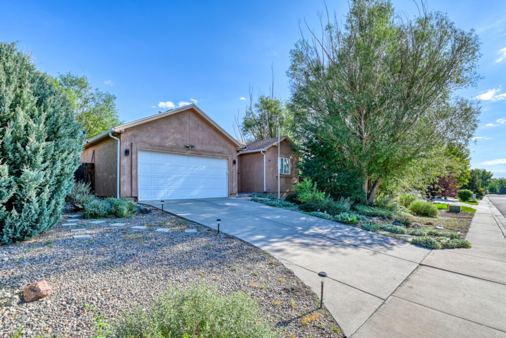 Bur Oak Lane 3