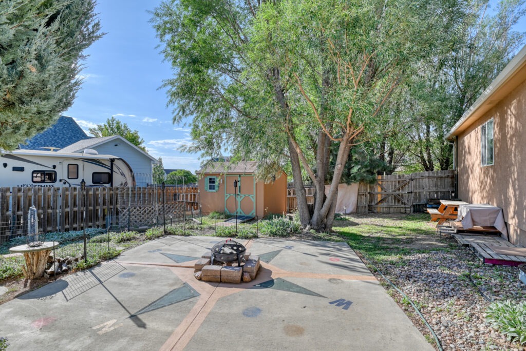 Bur Oak Lane 6