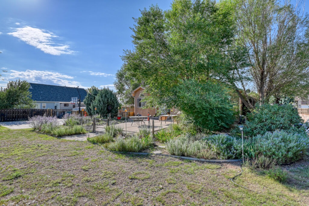 Bur Oak Lane 9