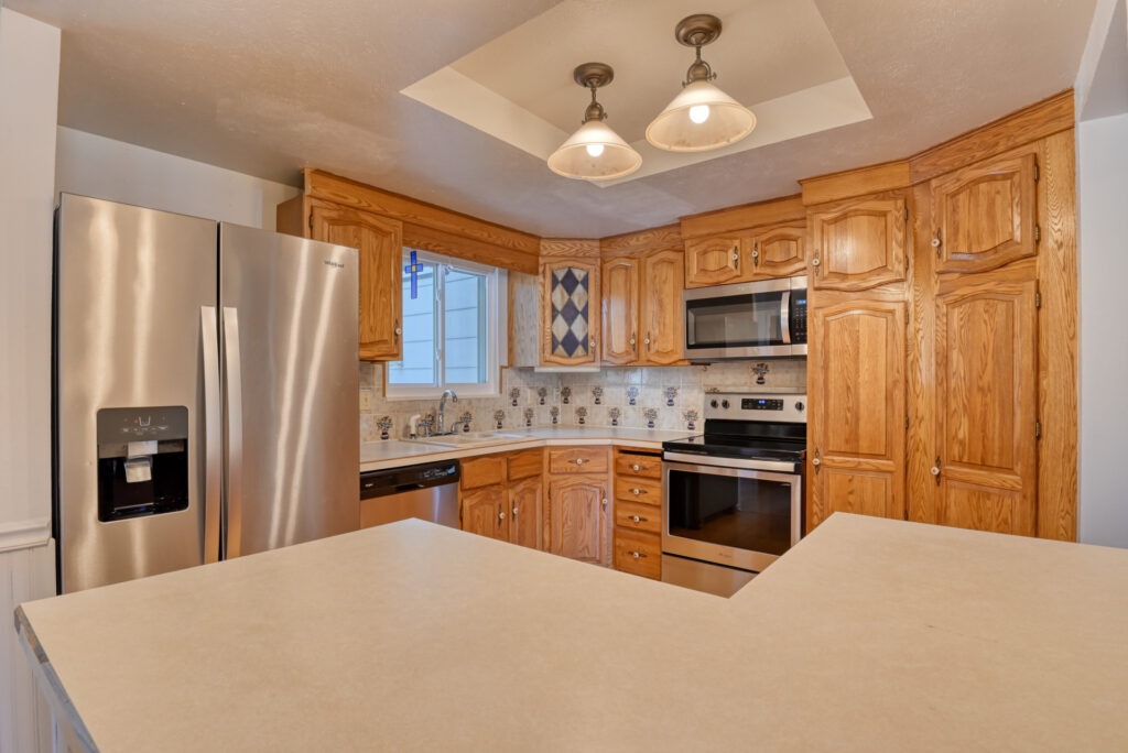 E Owen Cir 10