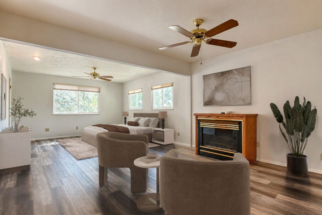 E Owen Cir 28
