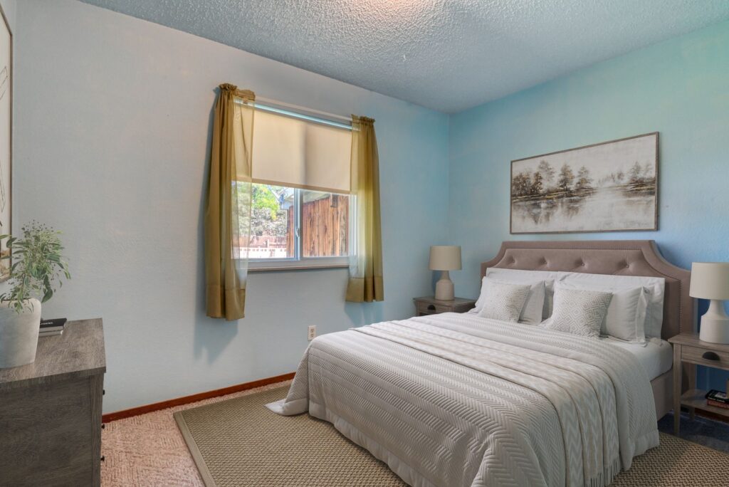 Pearl St 38