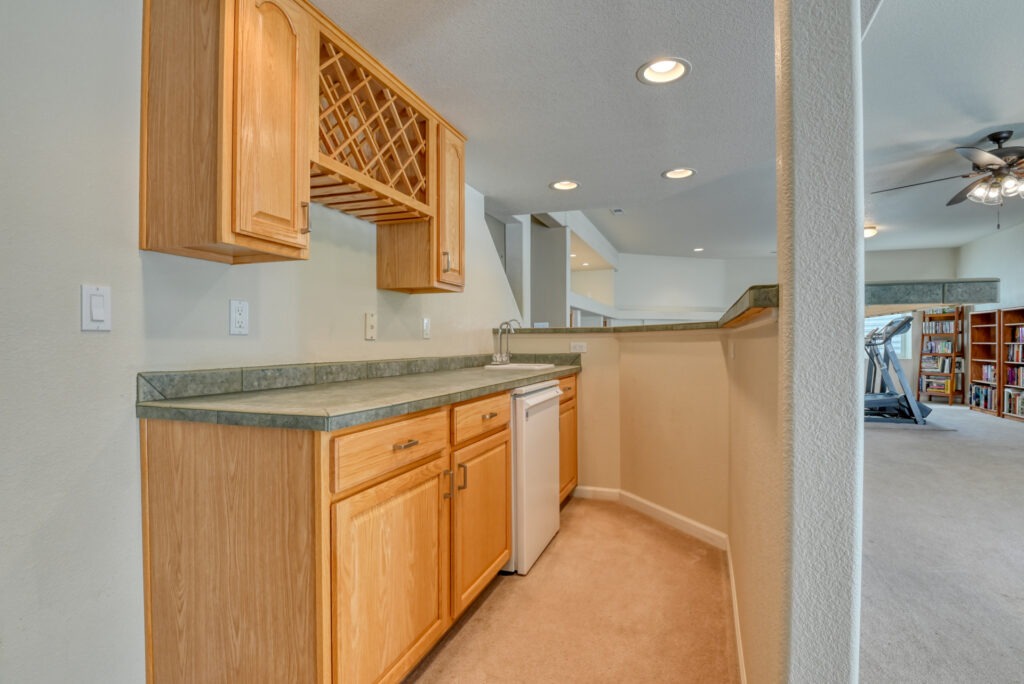 Plowman Dr 54