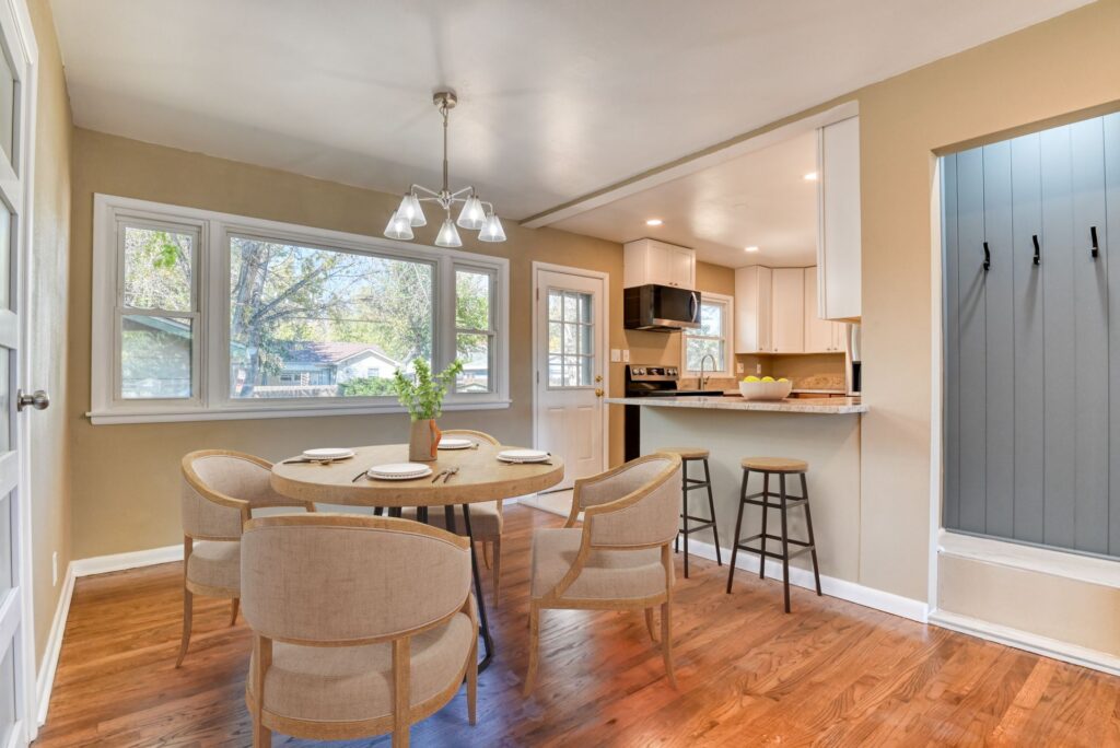 Templeton Gap Rd 16